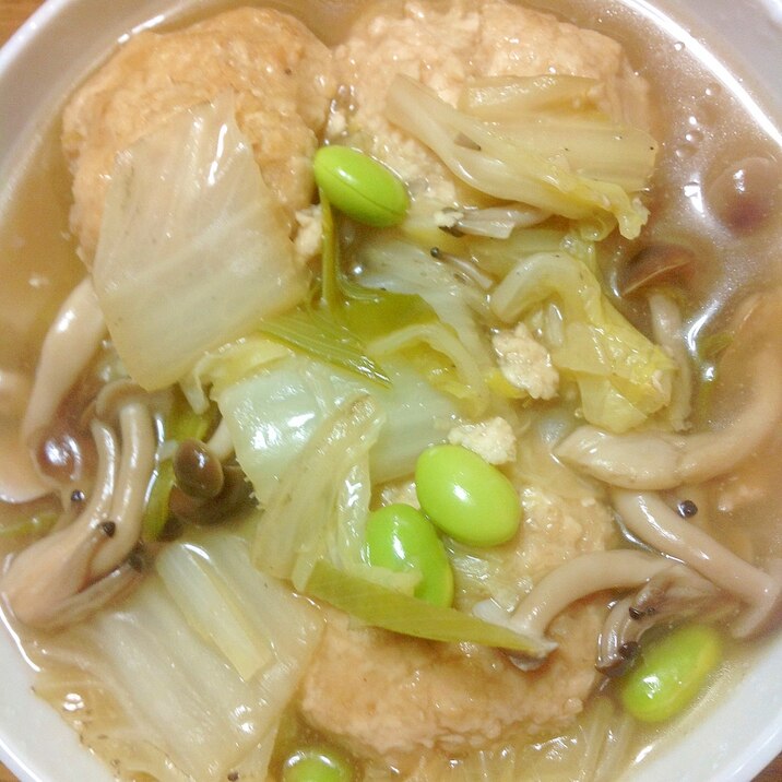 白菜と鶏団子の煮物